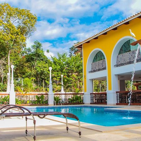Terra Dos Diamantes Hotel เลนโซยส์ ภายนอก รูปภาพ