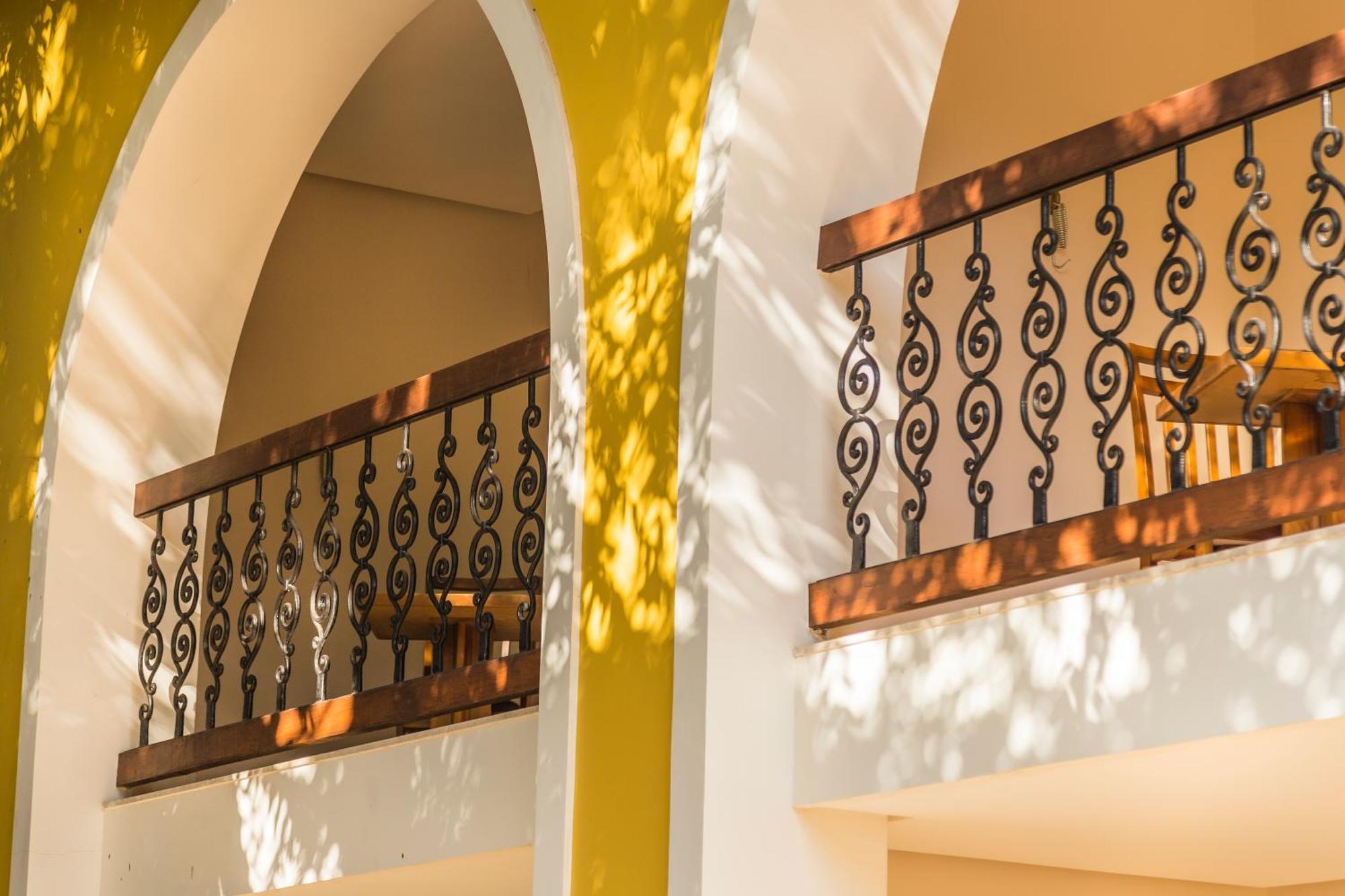 Terra Dos Diamantes Hotel เลนโซยส์ ภายนอก รูปภาพ