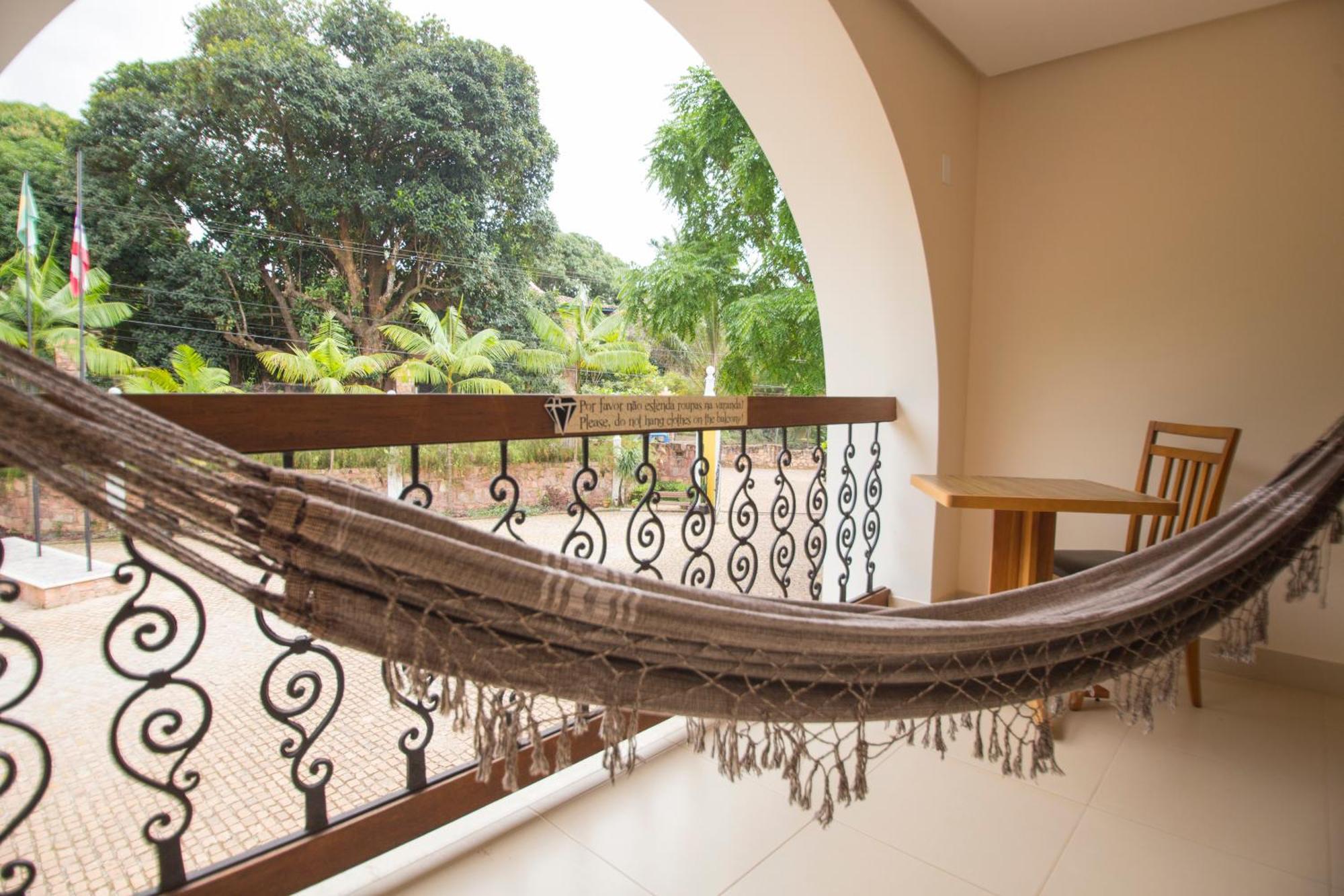 Terra Dos Diamantes Hotel เลนโซยส์ ภายนอก รูปภาพ
