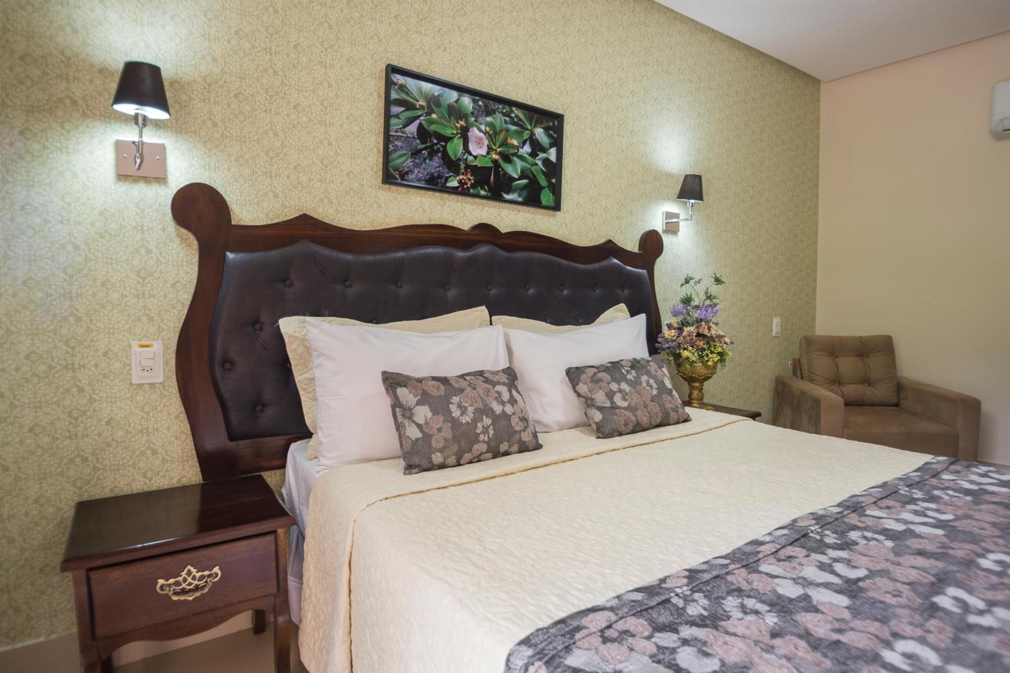 Terra Dos Diamantes Hotel เลนโซยส์ ภายนอก รูปภาพ