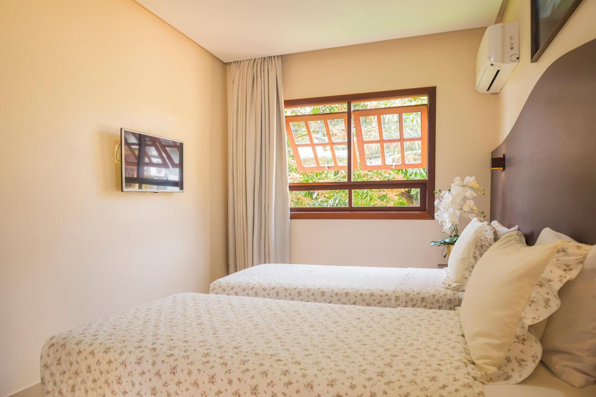 Terra Dos Diamantes Hotel เลนโซยส์ ภายนอก รูปภาพ