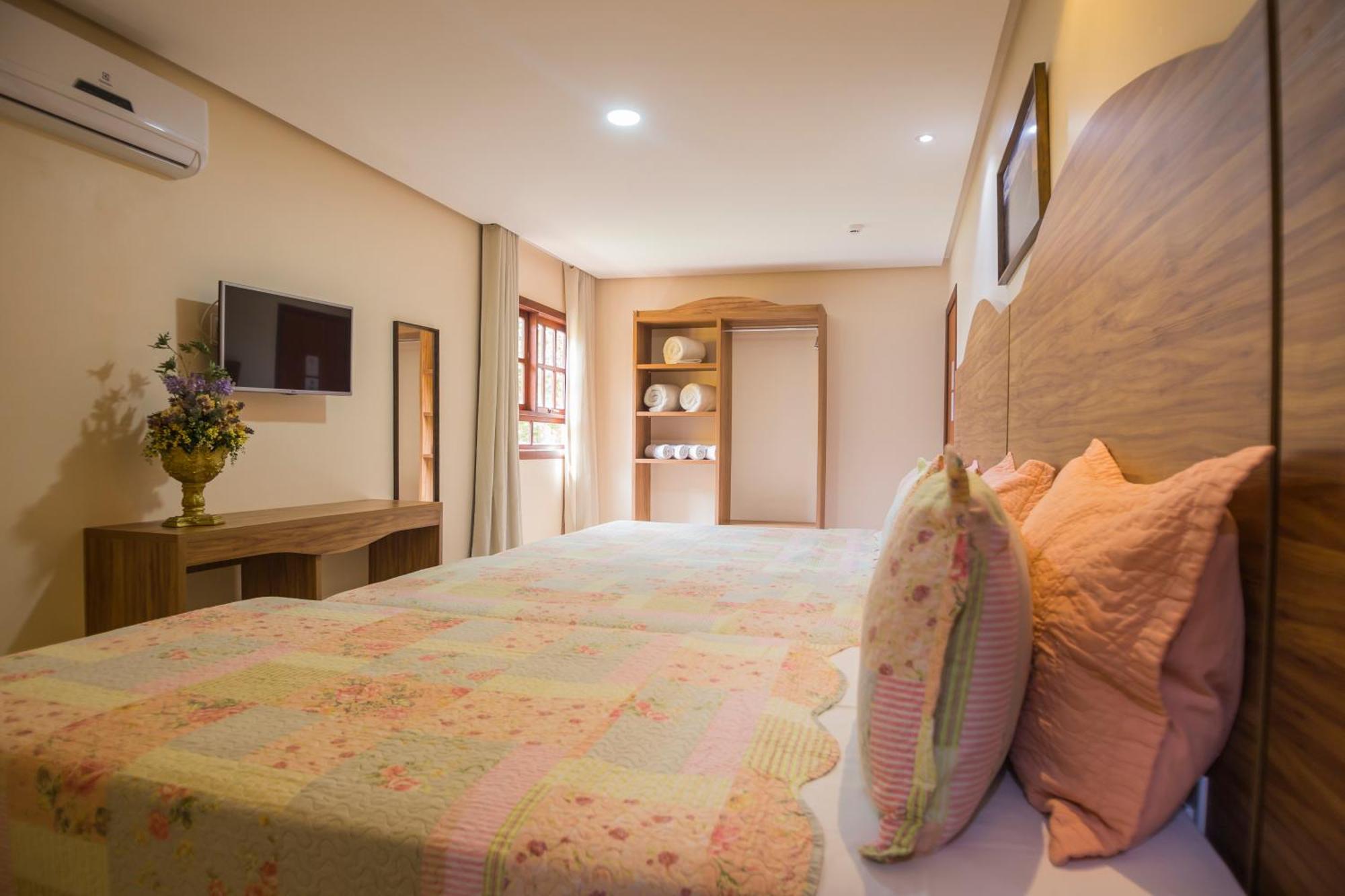 Terra Dos Diamantes Hotel เลนโซยส์ ภายนอก รูปภาพ