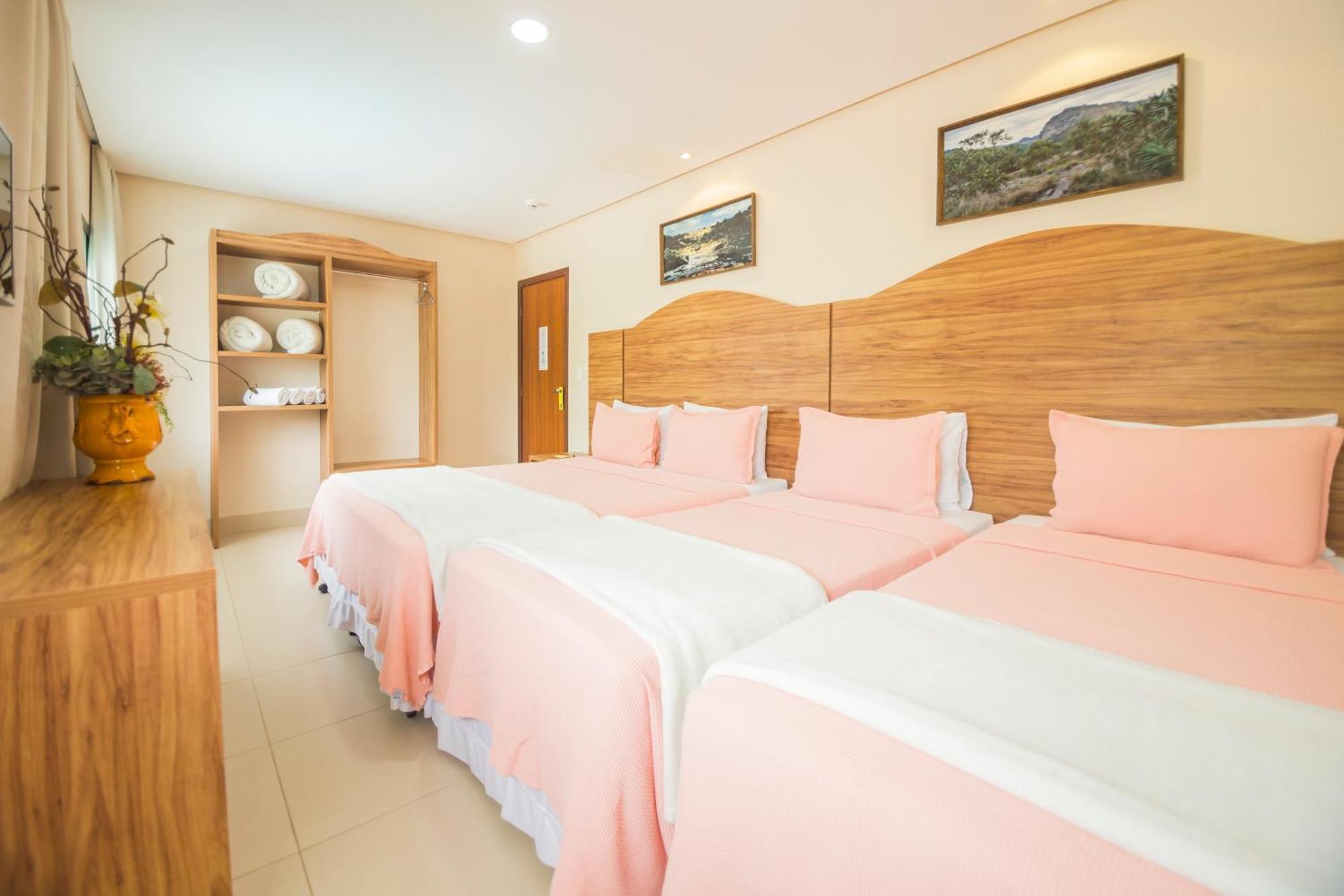 Terra Dos Diamantes Hotel เลนโซยส์ ภายนอก รูปภาพ